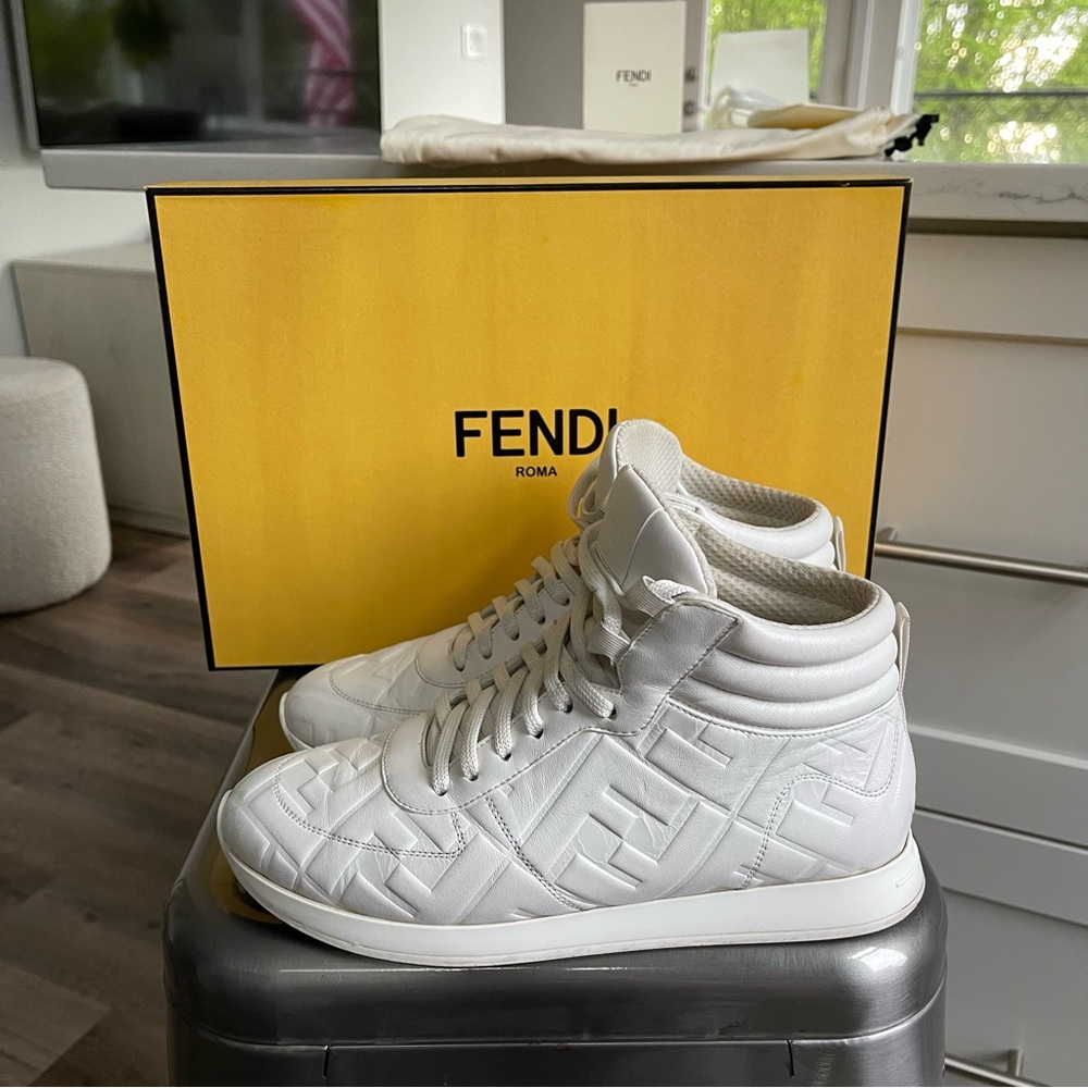 FENDI - FFreedom High Top Sneakers - White Leather FF Logo Sz 38